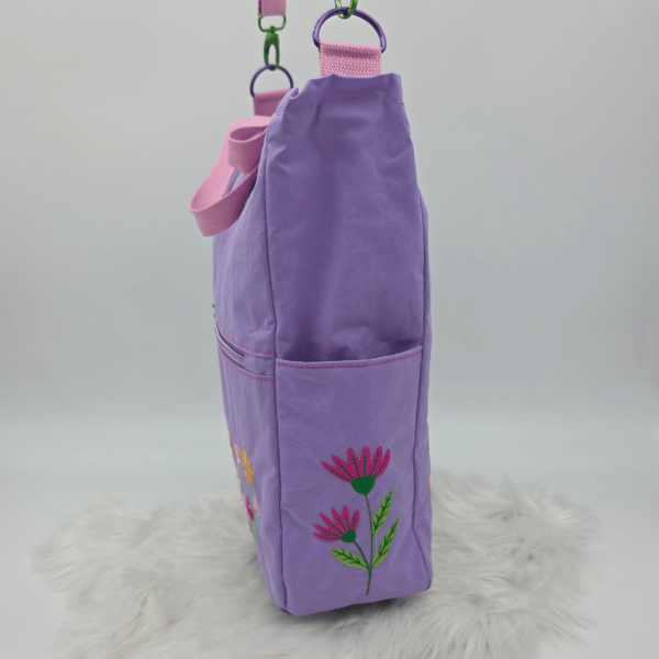 Große Umhängetasche Blumenwiese